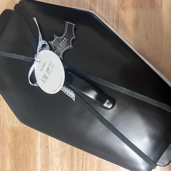 Rae Dunn Other - NWT Rae Dunn Coffin Baking Dish With Lid